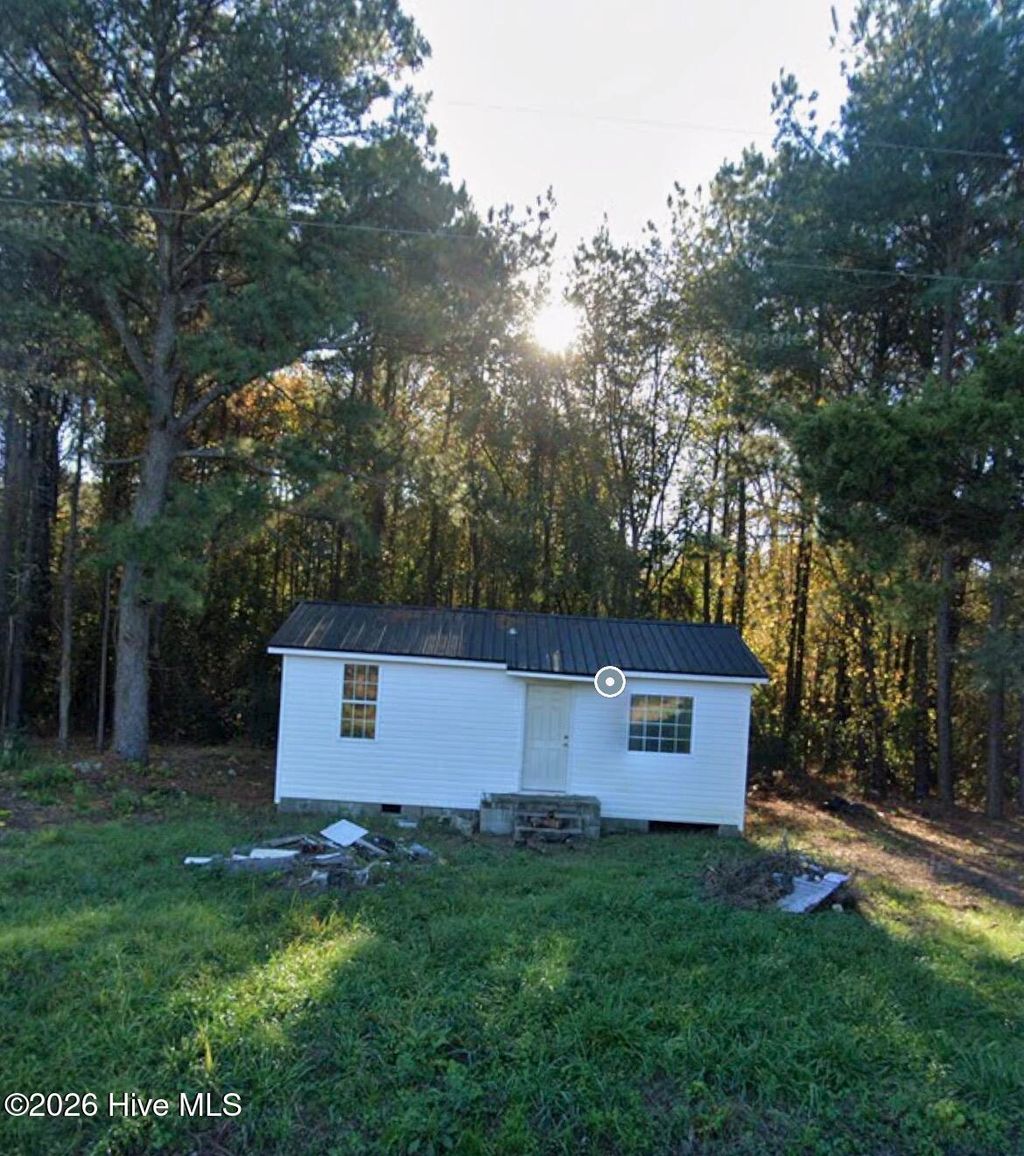 Photo of 235 David Bright Road Road, Faison, NC 28341 (MLS # 100559637)