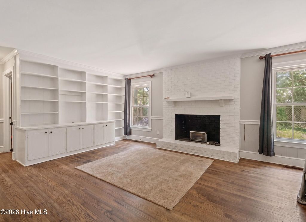 Photo of 213 Hardee Circle, Greenville, NC 27858 (MLS # 100573593)