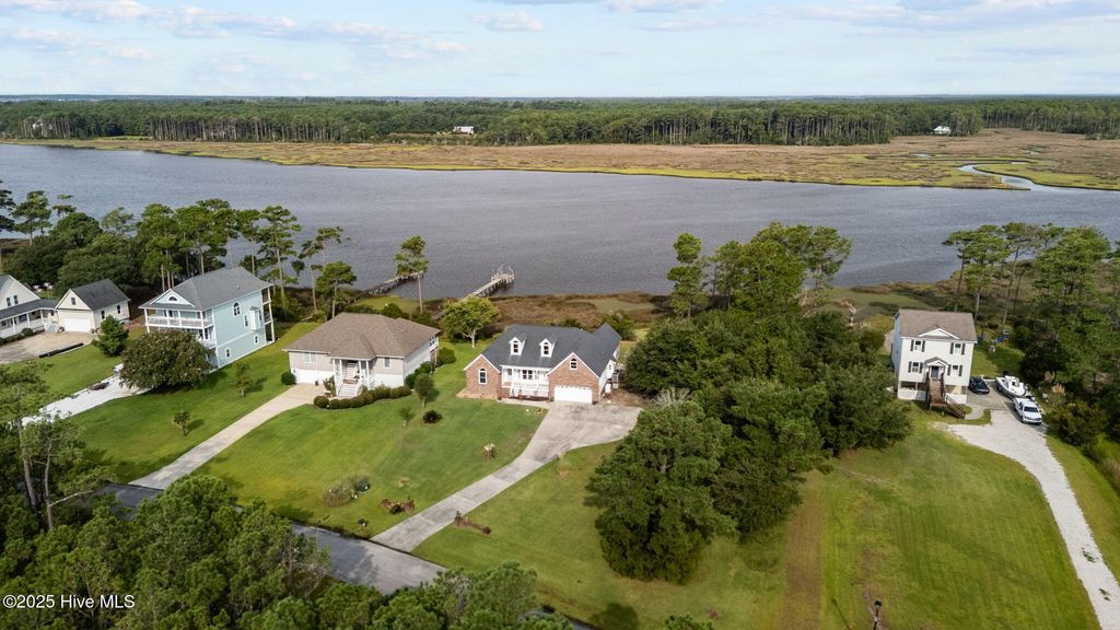 Photo of 413 Pelican Harbor Road, Beaufort, NC 28516 (MLS # 100564096)
