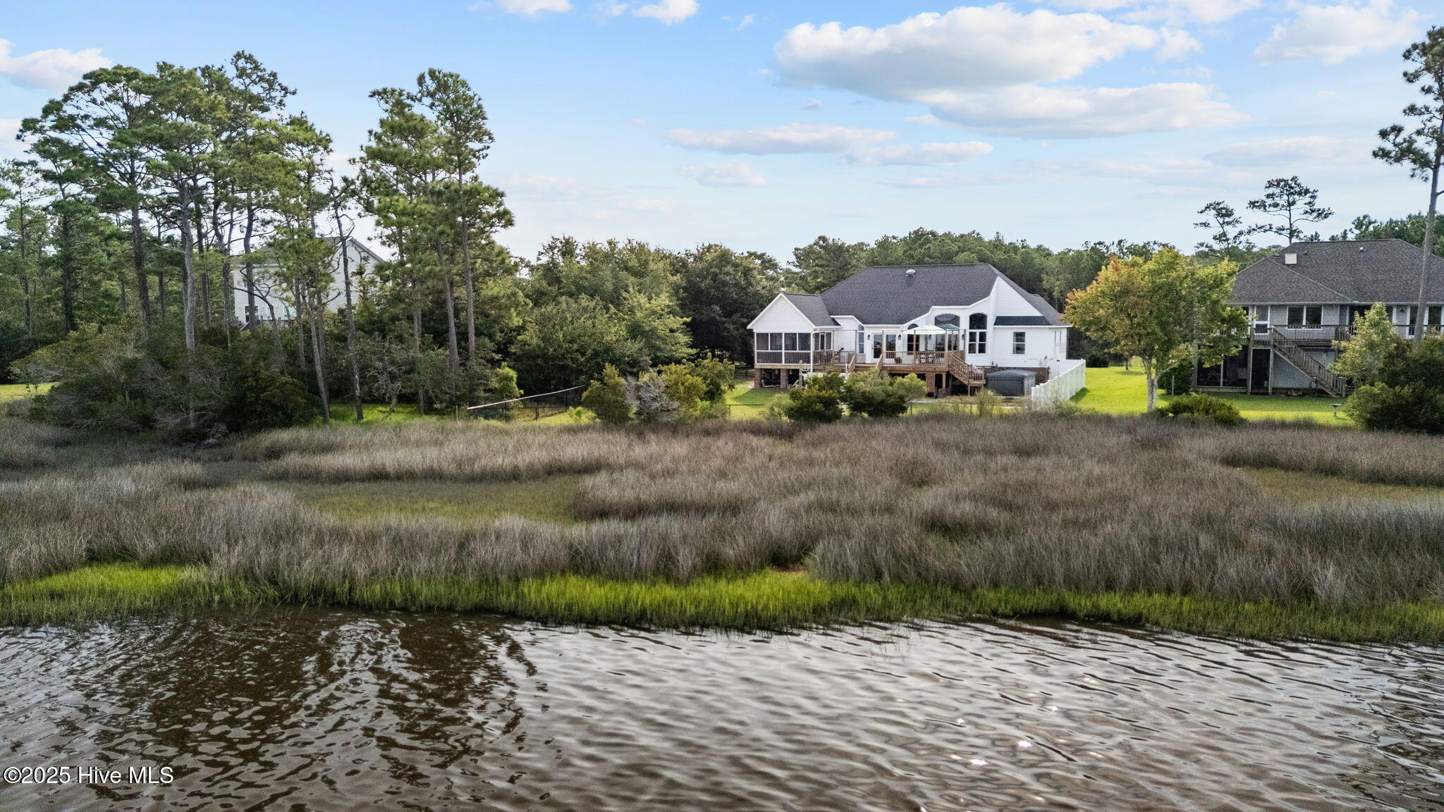 413 Pelican Harbor Road