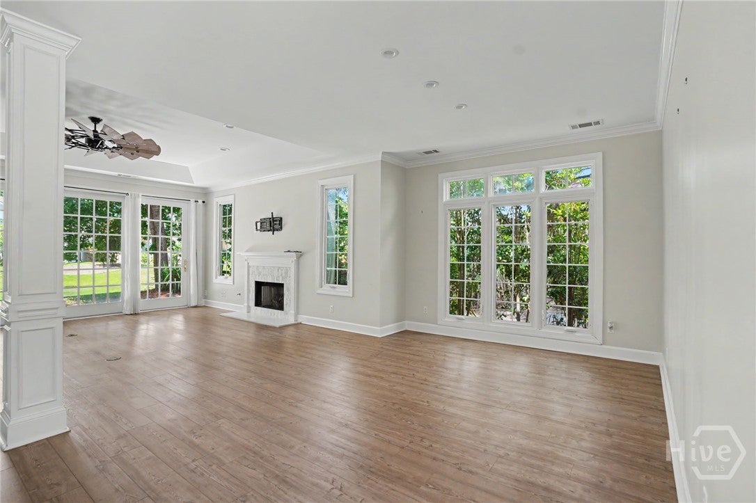 5 Willow Oak Circle