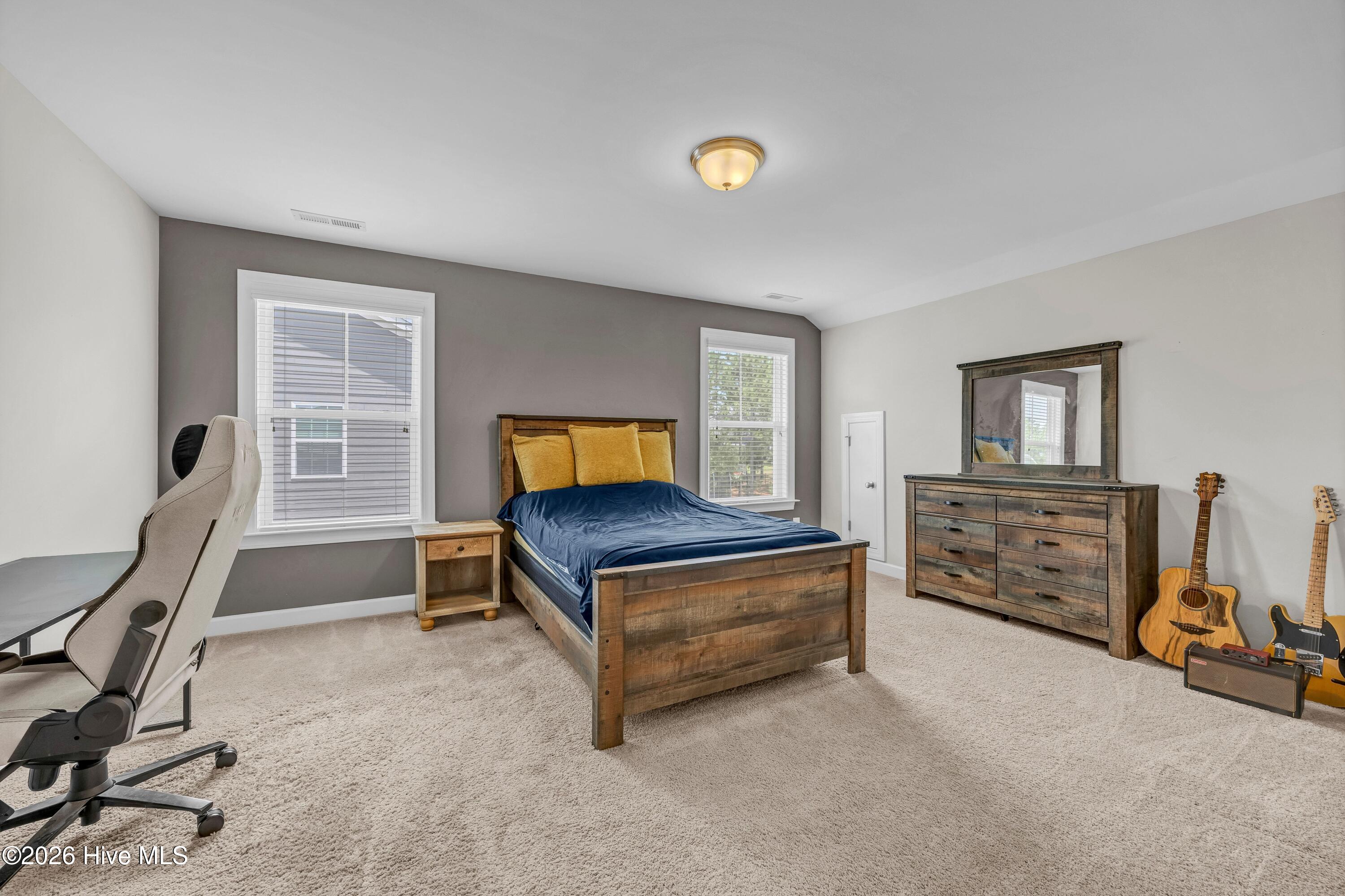 6148 Willow Glen Drive