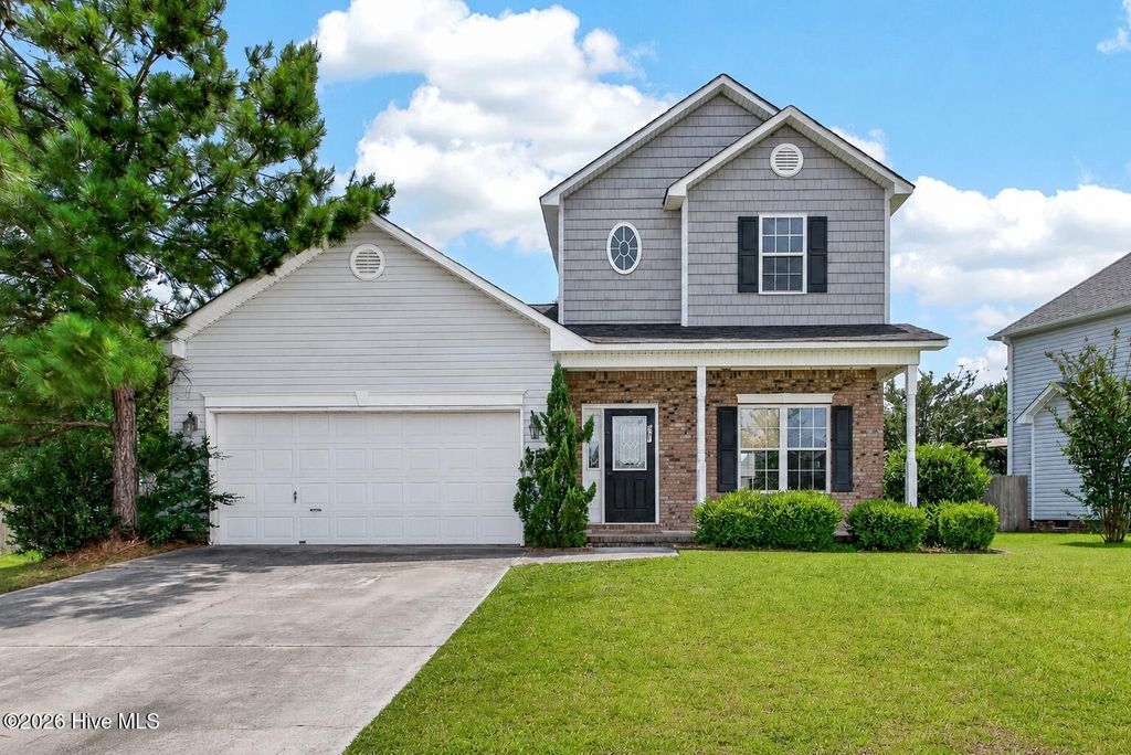 Photo of 501 Brunswick Drive, Jacksonville, NC 28546 (MLS # 100585085)