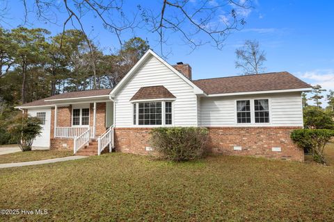 3704 Oxford Court Morehead City NC 28557