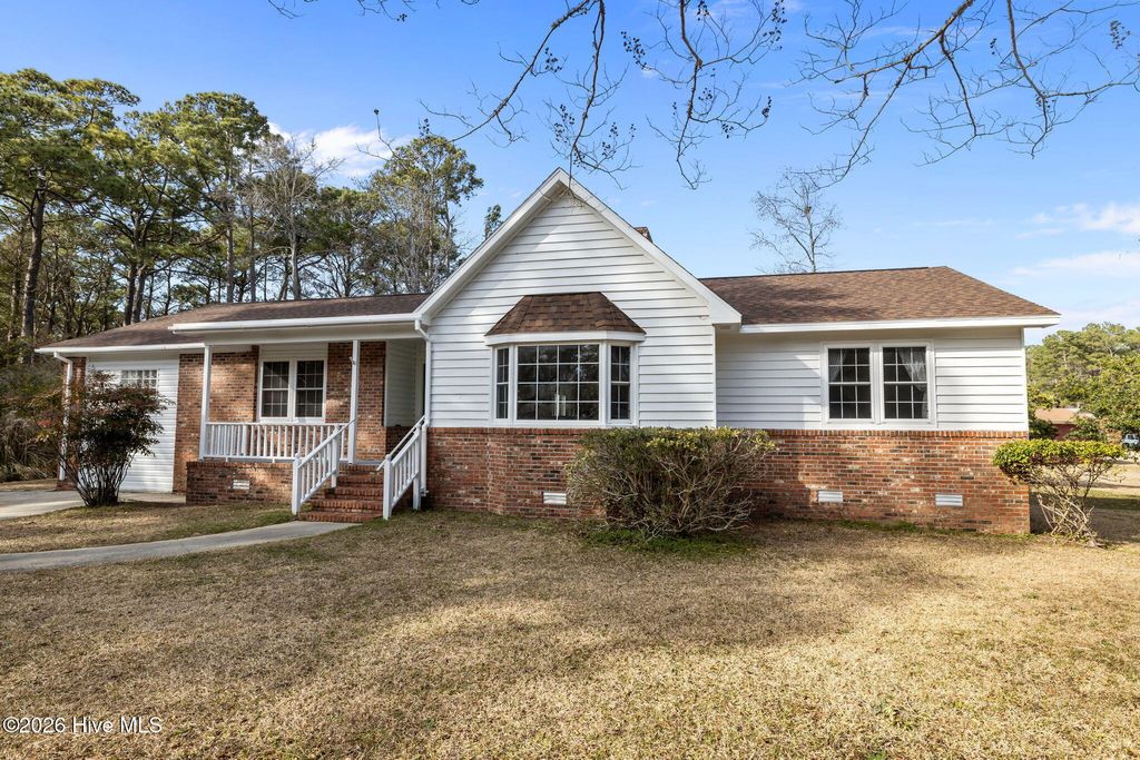 Photo of 3704 Oxford Court, Morehead City, NC 28557 (MLS # 100543879)