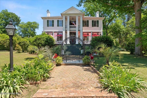 Homes For Sale - 301 S Alexander Avenue<br/> Washington, GA 30673