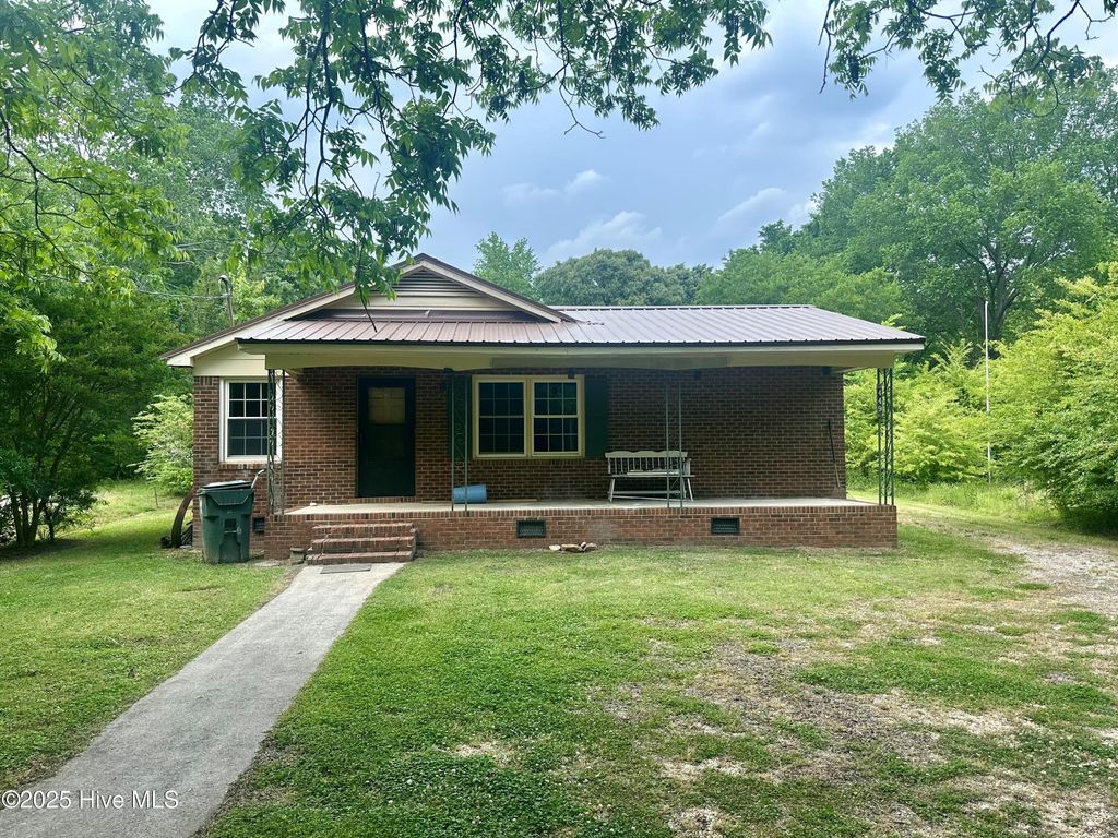 Photo of 449 E Jackson Street, Rich Square, NC 27869 (MLS # 100504552)