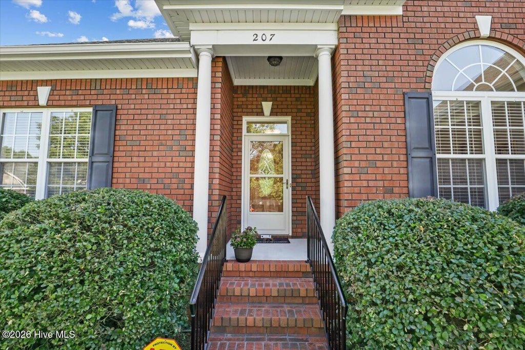 Photo of 207 Kingston Circle, Goldsboro, NC 27530 (MLS # 100603697)