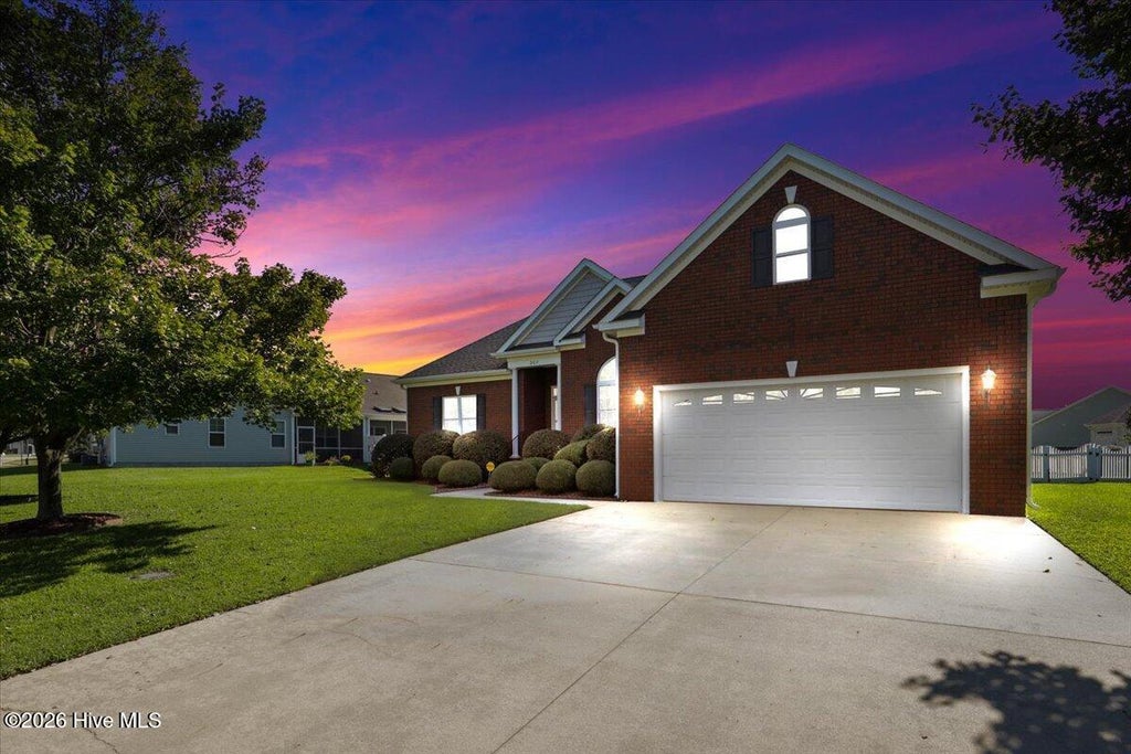 Photo of 207 Kingston Circle, Goldsboro, NC 27530 (MLS # 100603697)