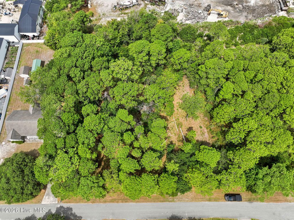 Photo of 3773 Oakwood Drive SE, Southport, NC 28461 (MLS # 100592076)