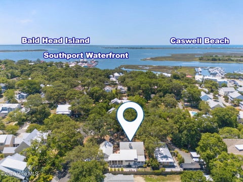 Tiny photo for 502 W Brown Street, Southport, NC 28461 (MLS # 100579727)