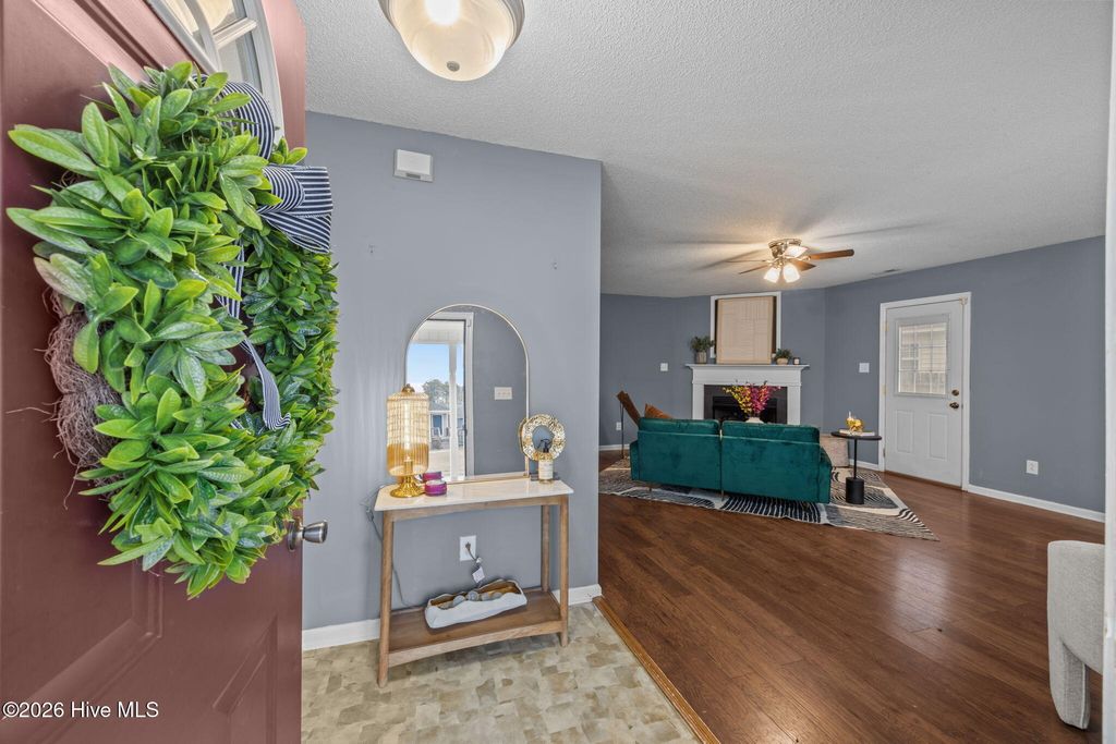 Photo of 207 Attmore Drive, New Bern, NC 28560 (MLS # 100549451)