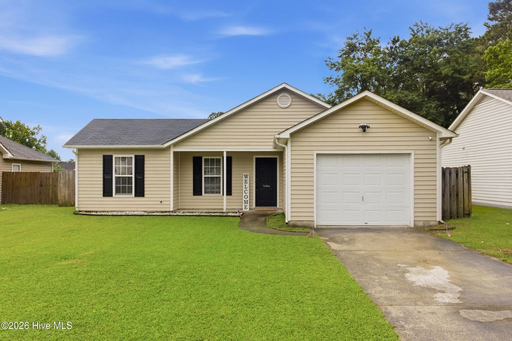 Photo of 102 Jer Mar Drive, Havelock, NC 28532 (MLS # 100573483)