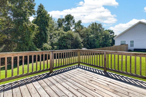Tiny photo for 405 Peppermint Drive, Hubert, NC 28539 (MLS # 100602993)
