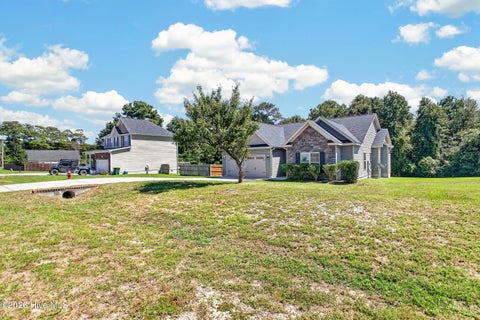 Tiny photo for 405 Peppermint Drive, Hubert, NC 28539 (MLS # 100602993)