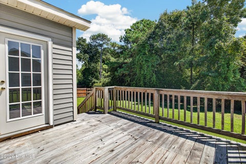 Tiny photo for 405 Peppermint Drive, Hubert, NC 28539 (MLS # 100602993)