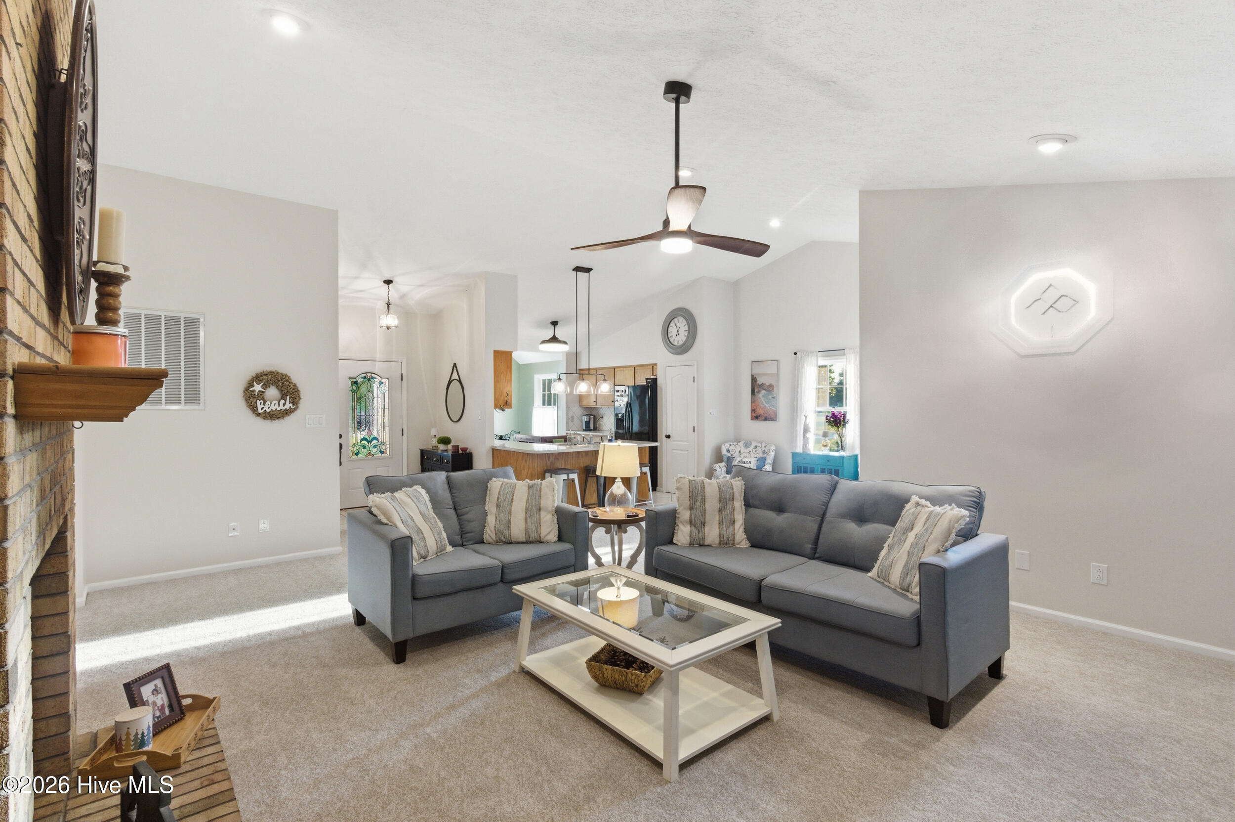 6009 Pelican Drive