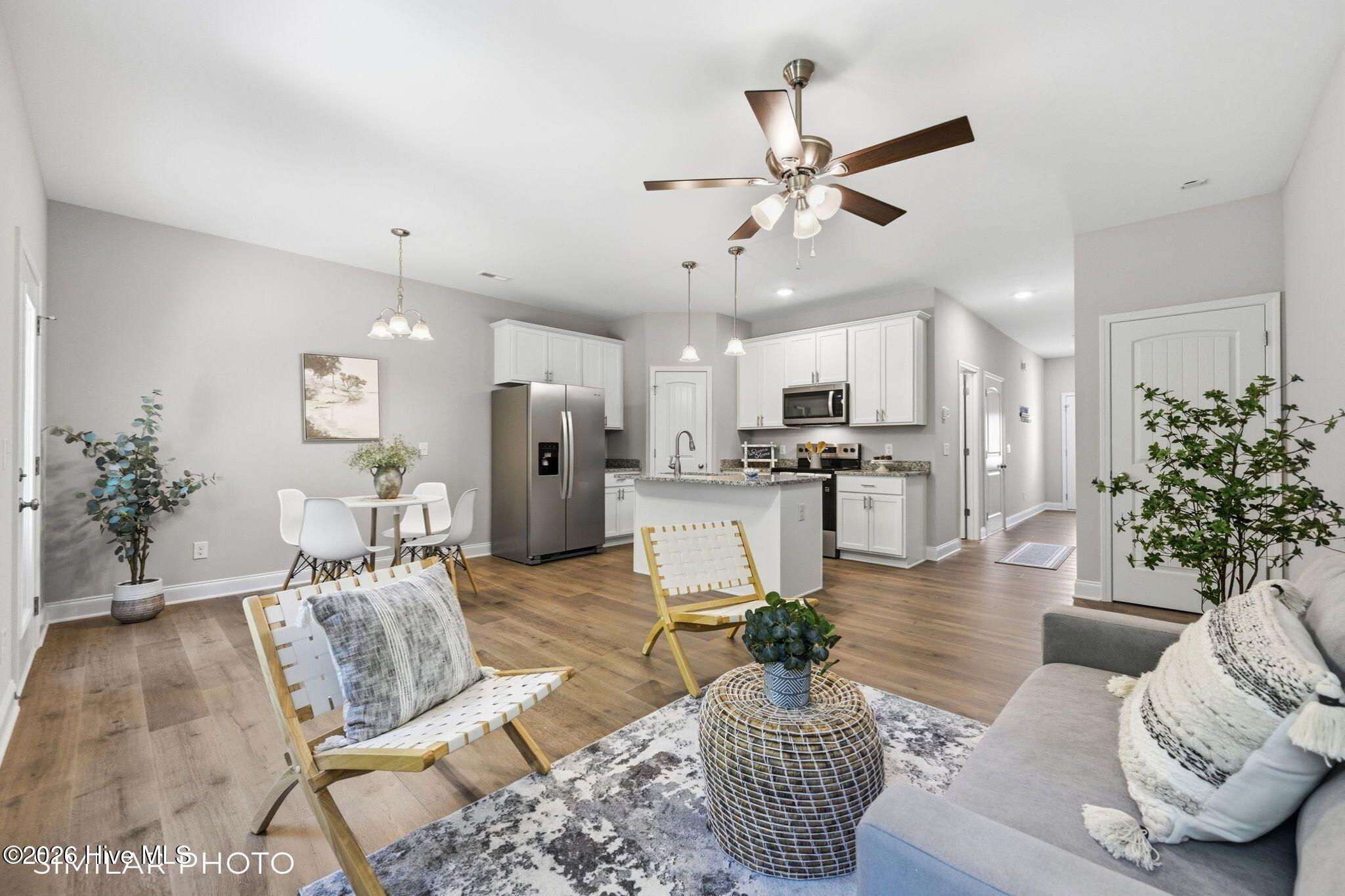 203 Holly Sands Loop