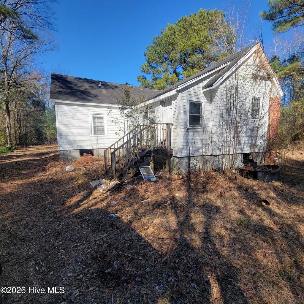 Photo of 2105 Nc Highway 53 E, Burgaw, NC 28425 (MLS # 100570674)