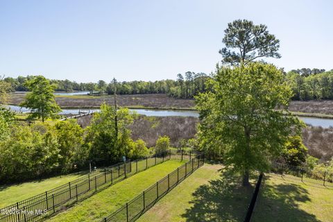 Tiny photo for 400 Garland Shores Drive, Hubert, NC 28539 (MLS # 100568824)