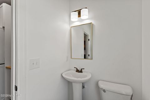 Tiny photo for 400 Garland Shores Drive, Hubert, NC 28539 (MLS # 100568824)