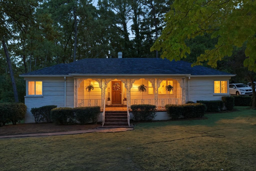 Photo of 2923 Henry Street, Augusta, GA 30909 (MLS # 548434)