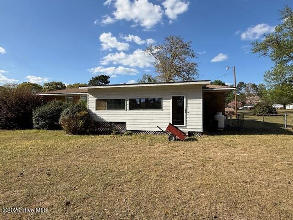 Photo of 11560 Purcell Road, Laurinburg, NC 28352 (MLS # 100564723)