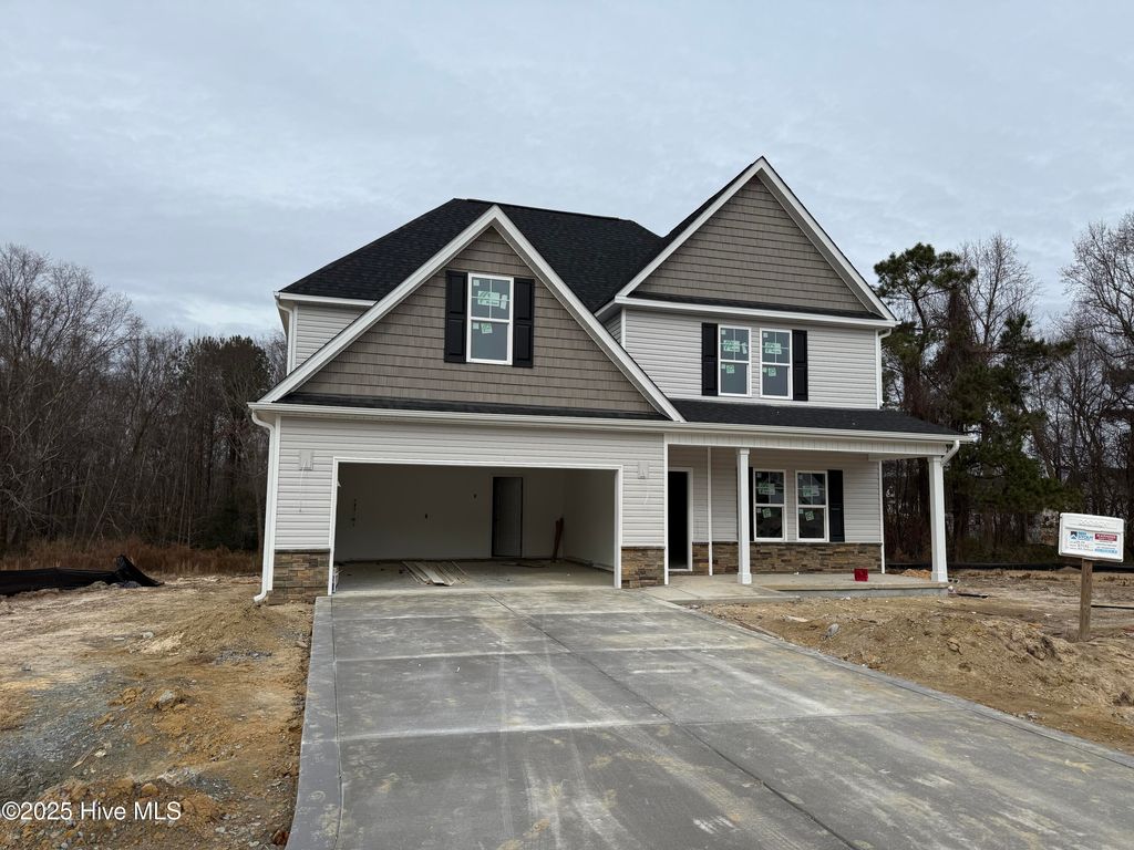 Photo of 262 Yardley Drive, Smithfield, NC 27577 (MLS # 100545935)