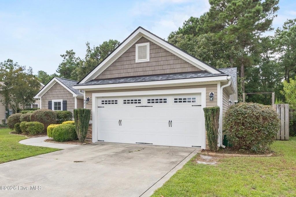 Photo of 421 Ridgeway Drive, Sneads Ferry, NC 28460 (MLS # 100595367)