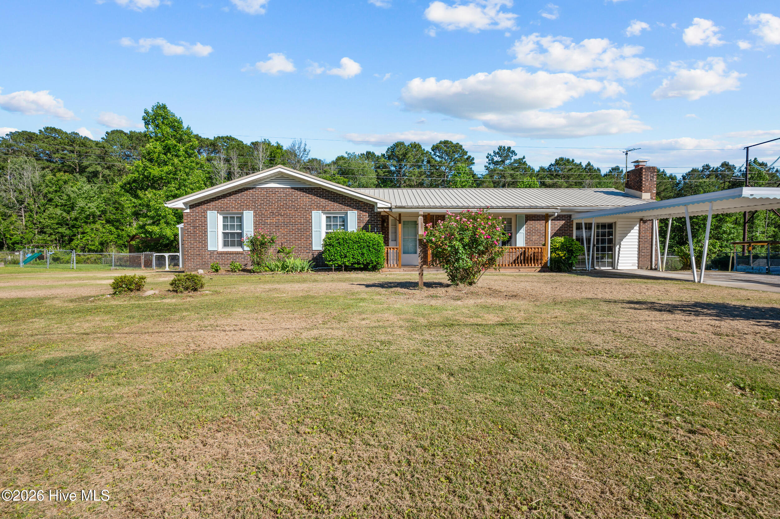 207 Maplehurst Drive