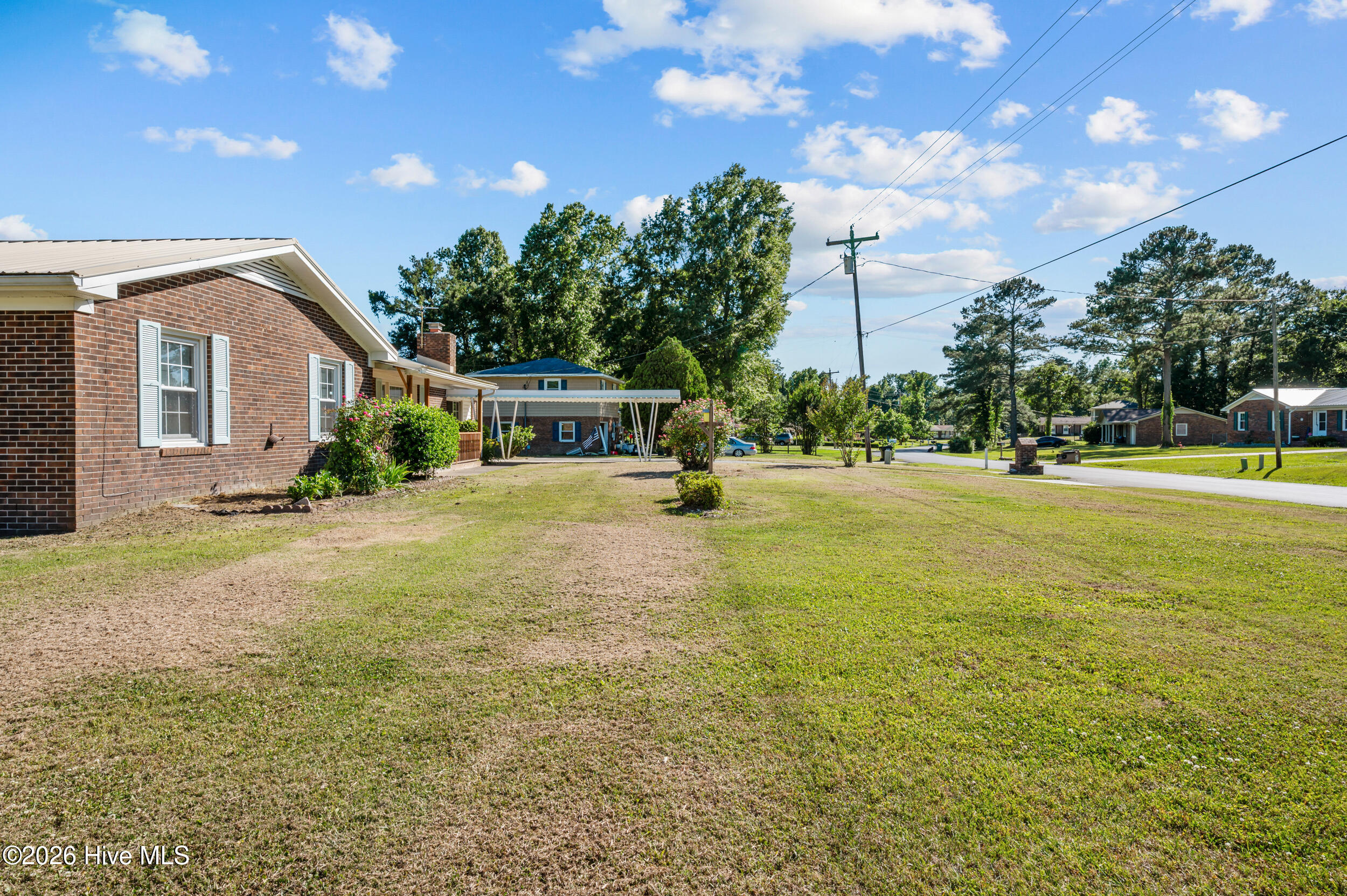 207 Maplehurst Drive