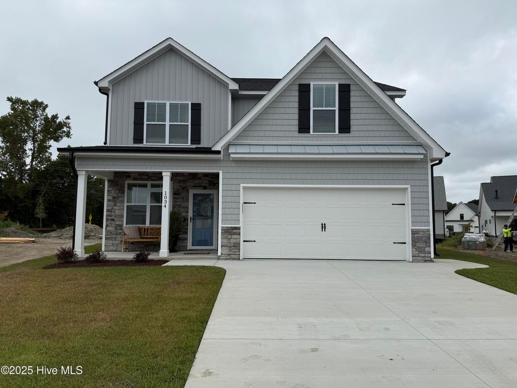 Photo of 1034 Seven Iron Drive, Ayden, NC 28513 (MLS # 100544953)