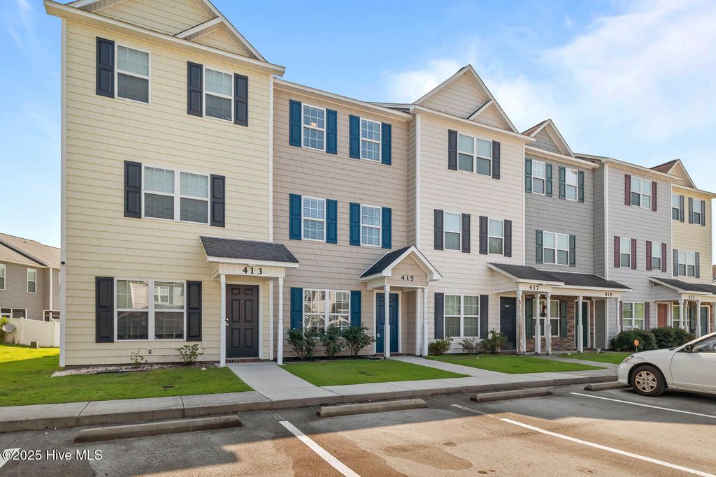 Photo of 415 Caldwell Loop, Jacksonville, NC 28546 (MLS # 100576998)