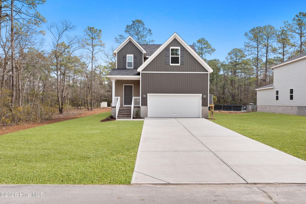 Photo of 908 Lanyard Lane, New Bern, NC 28560 (MLS # 100546494)