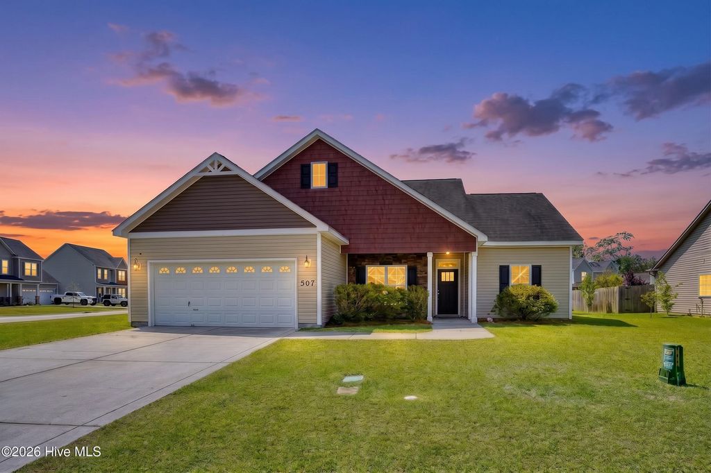 Photo of 507 New Hanover Trail, Jacksonville, NC 28546 (MLS # 100568910)