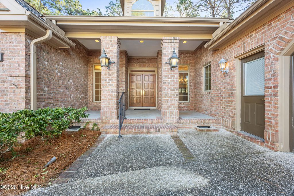 Photo of 126 St Mellions Drive, Pinehurst, NC 28374 (MLS # 100549991)