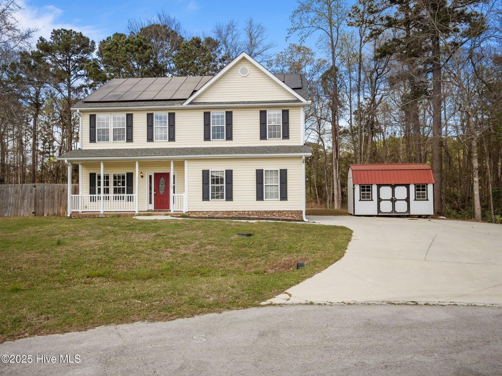 Photo of 115 Craig Drive, Hubert, NC 28539 (MLS # 100544951)