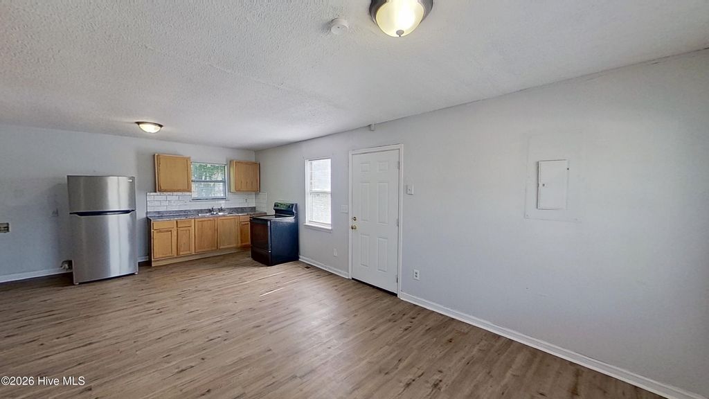 Photo of 906 Starkeys Alley, Wilmington, NC 28401 (MLS # 100591618)