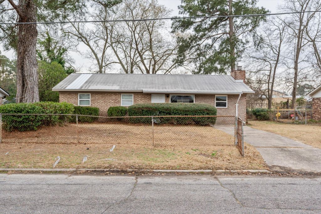 Photo of 1918 Kings Grant Drive, Augusta, GA 30906 (MLS # 552599)