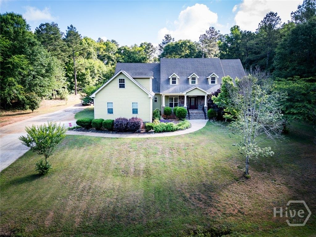 Photo of 283 Creekside Drive, Arnoldsville, GA 30619 (MLS # CL356585)