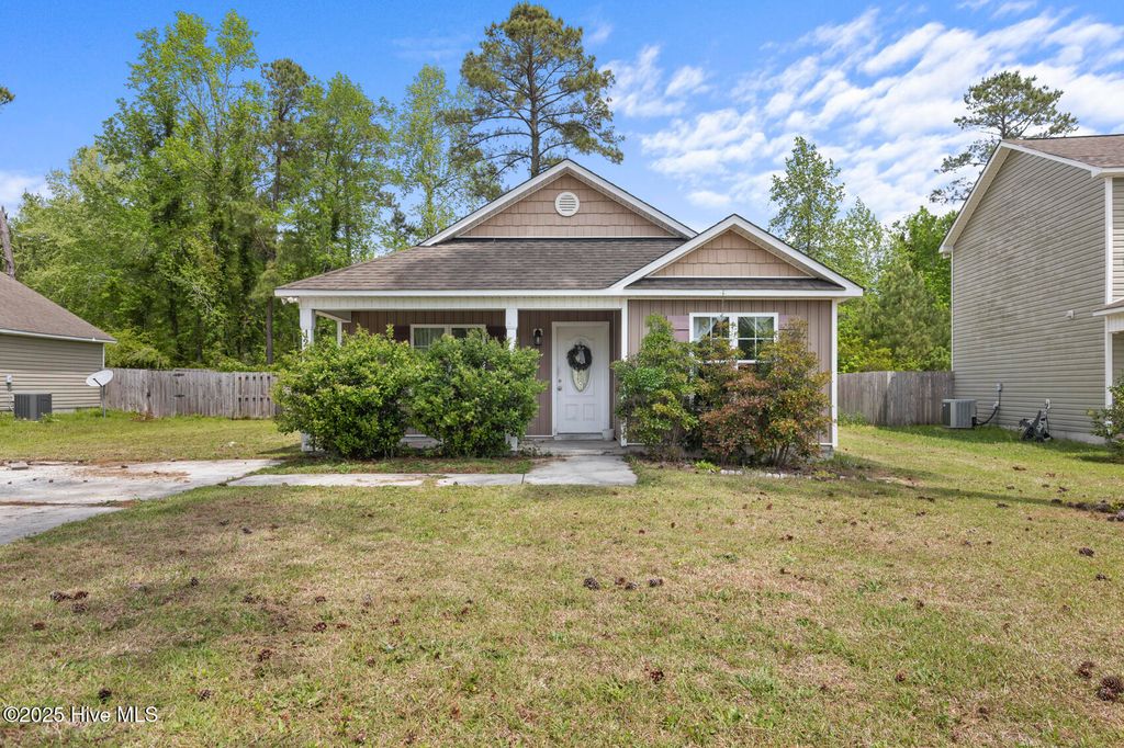 Photo of 1272 Pickett Road, Jacksonville, NC 28540 (MLS # 100502855)