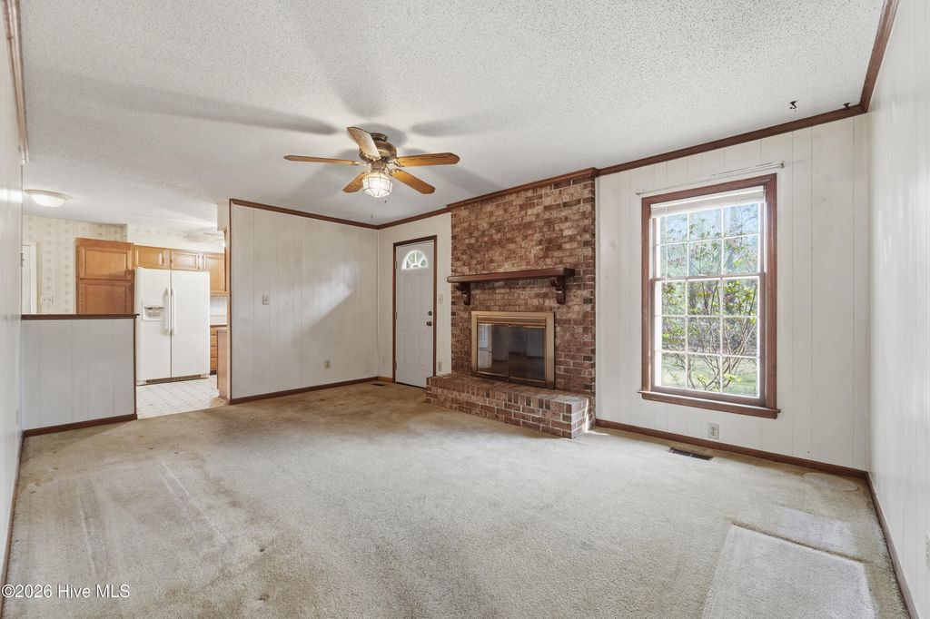 Photo of 312 King Richard Court, Jacksonville, NC 28546 (MLS # 100563491)