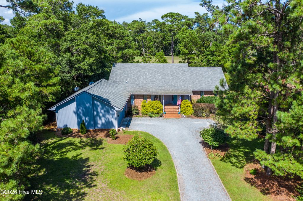 Photo of 123 Olde Point Road, Hampstead, NC 28443 (MLS # 100570450)
