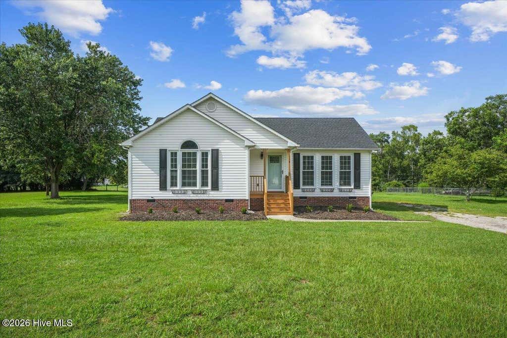 Photo of 118 Murphy Drive, Archer Lodge, NC 27527 (MLS # 100597526)