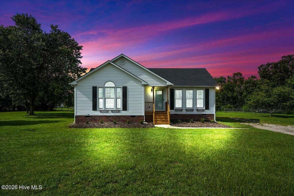 Photo of 118 Murphy Drive, Archer Lodge, NC 27527 (MLS # 100597526)