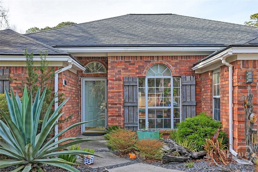 Photo of 146 Chapel Drive, Savannah, GA 31406 (MLS # SA346751)