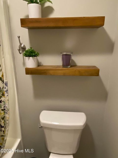 Tiny photo for 733 Stonewall Avenue, Jacksonville, NC 28540 (MLS # 100545047)