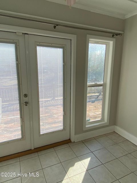 Tiny photo for 733 Stonewall Avenue, Jacksonville, NC 28540 (MLS # 100545047)