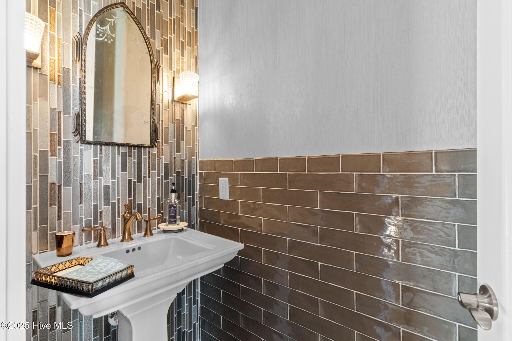 3586 Bristlecone Bend