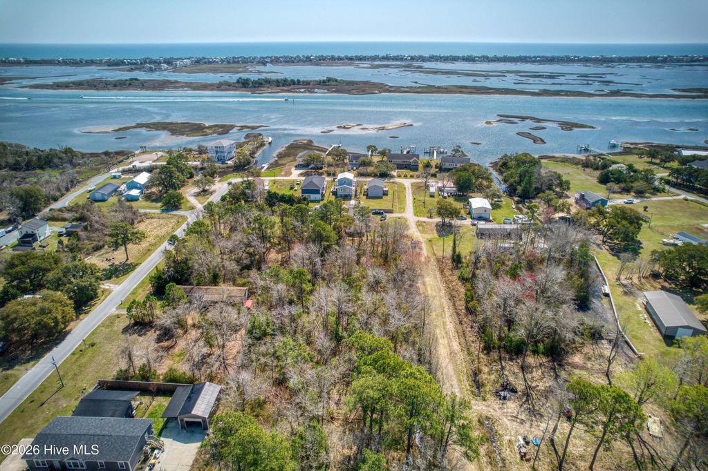 Photo of 2 Bermuda Drive, Hampstead, NC 28443 (MLS # 100560753)